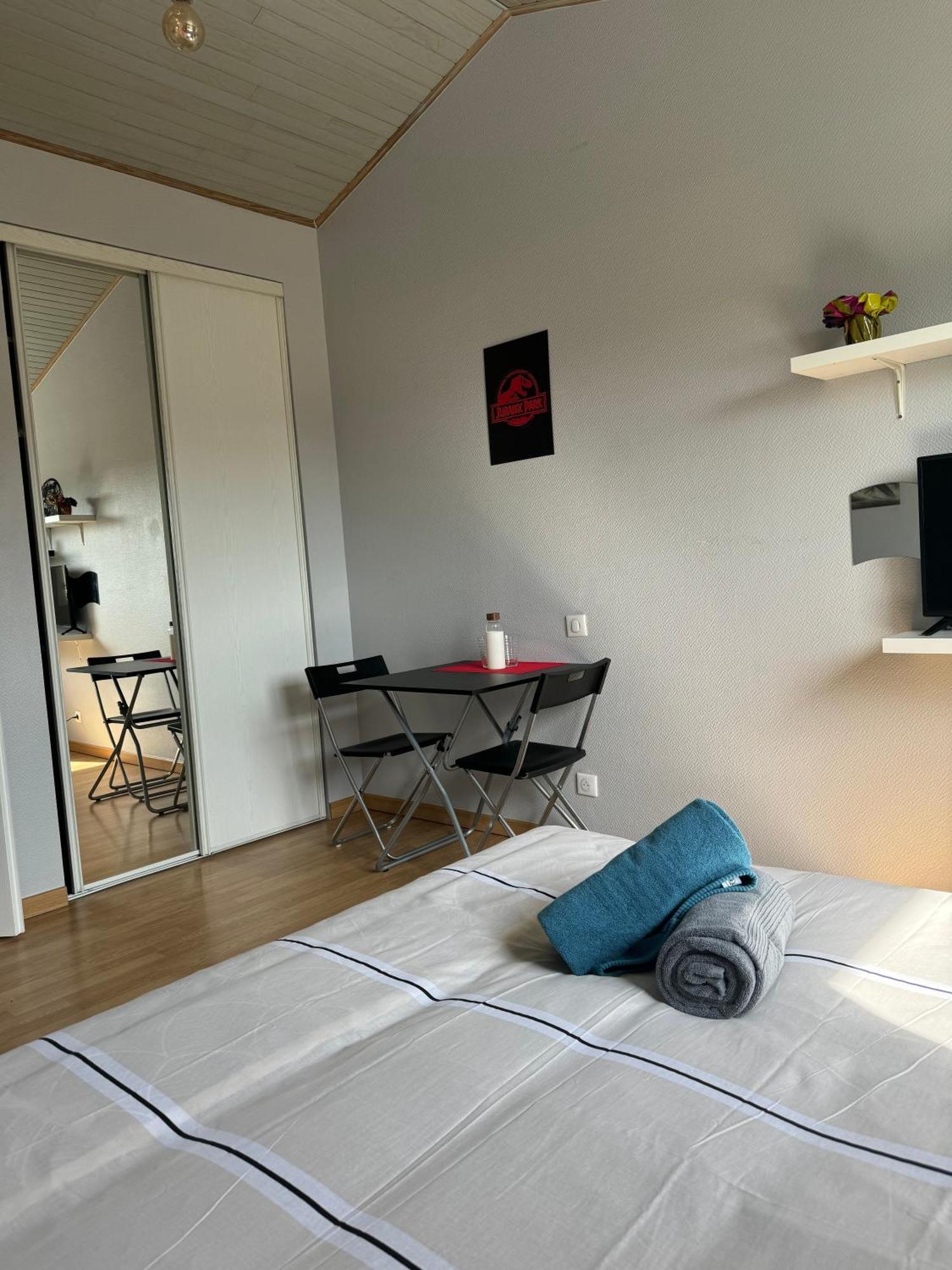 Bed and Breakfast Ode Au Bassin Мио Экстерьер фото